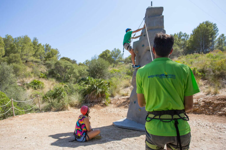 ACT COLEGIOS - act aventura