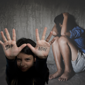 Curso protección integral fentre la violencia infantil y juvenil